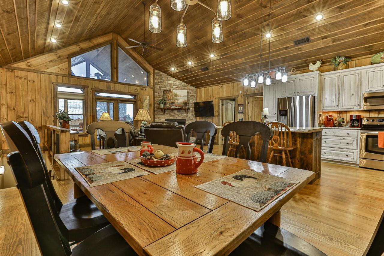 Eagles Crest - Long Range Layered Mountain Views In Peaceful Neighborhood! Villa Mineral Bluff Exterior photo